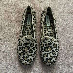 Steve Madden Leopard Flats